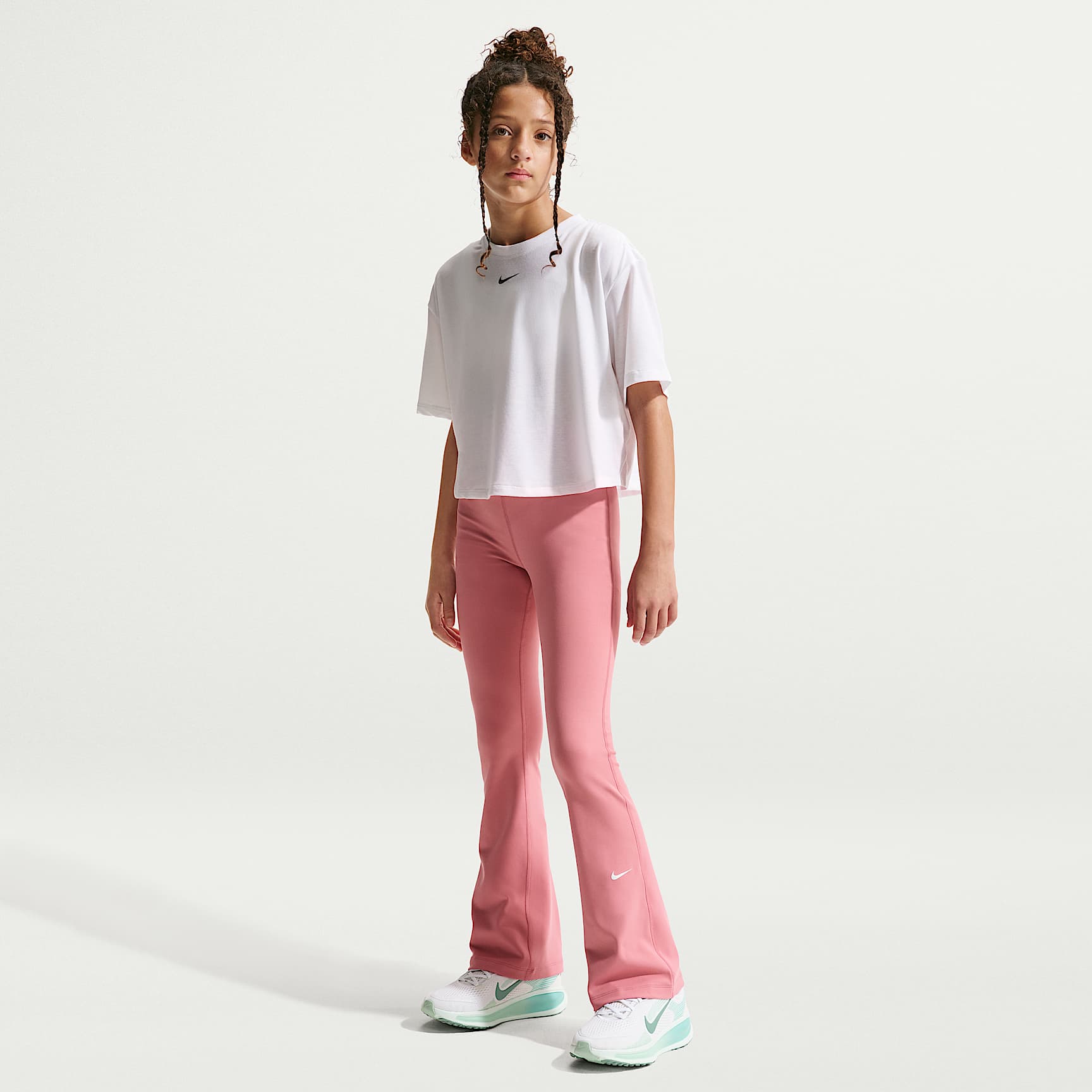 Nike One Girls' Dri-FIT Flared Leggings. Nike.com